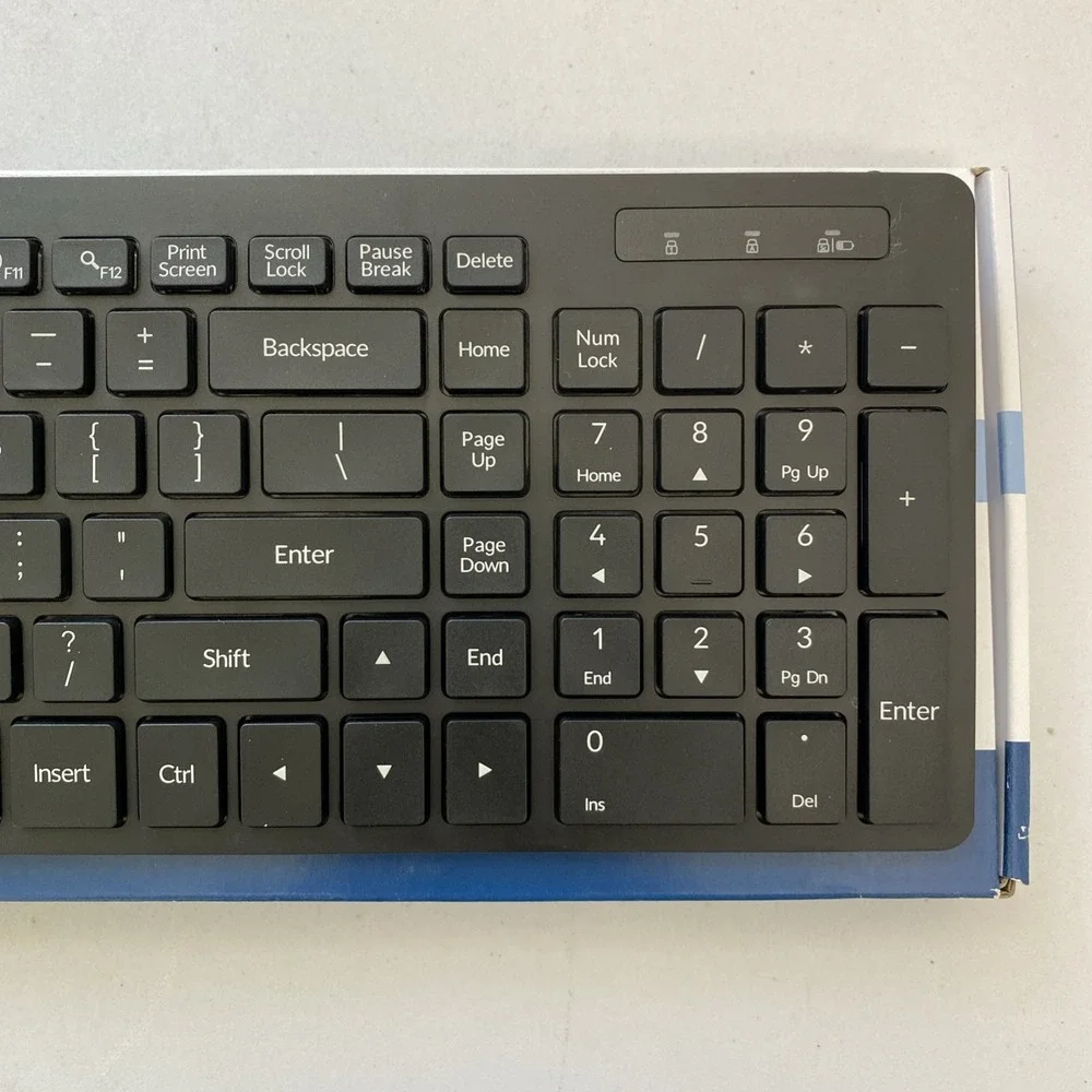 Insignia‎ - Full-size Bluetooth Scissor Switch Keyboard - NS-PK3KCB2 - GRADE A